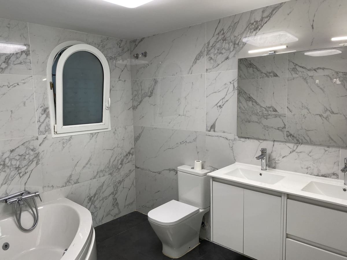 Apartamento de 3 habitaciones en Mijas en venta con piscina - 309.000 € (Ref: 9614124)