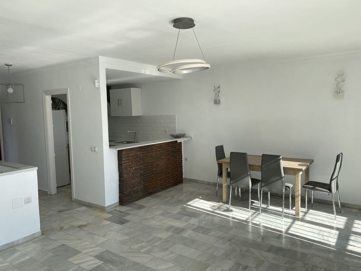 Apartamento de 3 habitaciones en Mijas en venta con piscina - 309.000 € (Ref: 9614124)