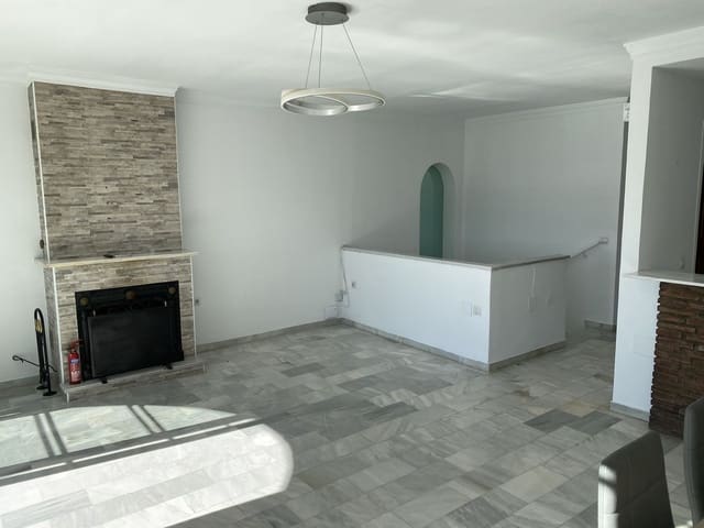 Apartamento de 3 habitaciones en Mijas en venta con piscina - 309.000 € (Ref: 9614124)