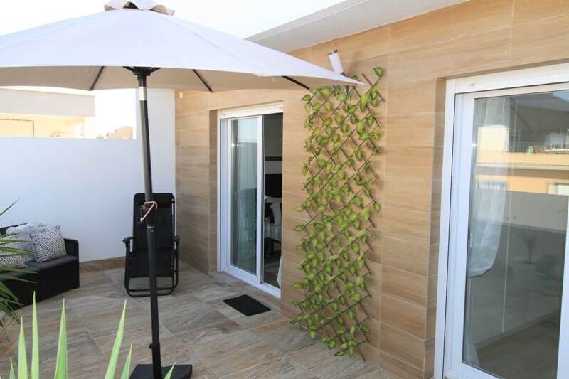 Casa de 3 habitaciones en Avileses en venta - 259.000 € (Ref: 9614249)