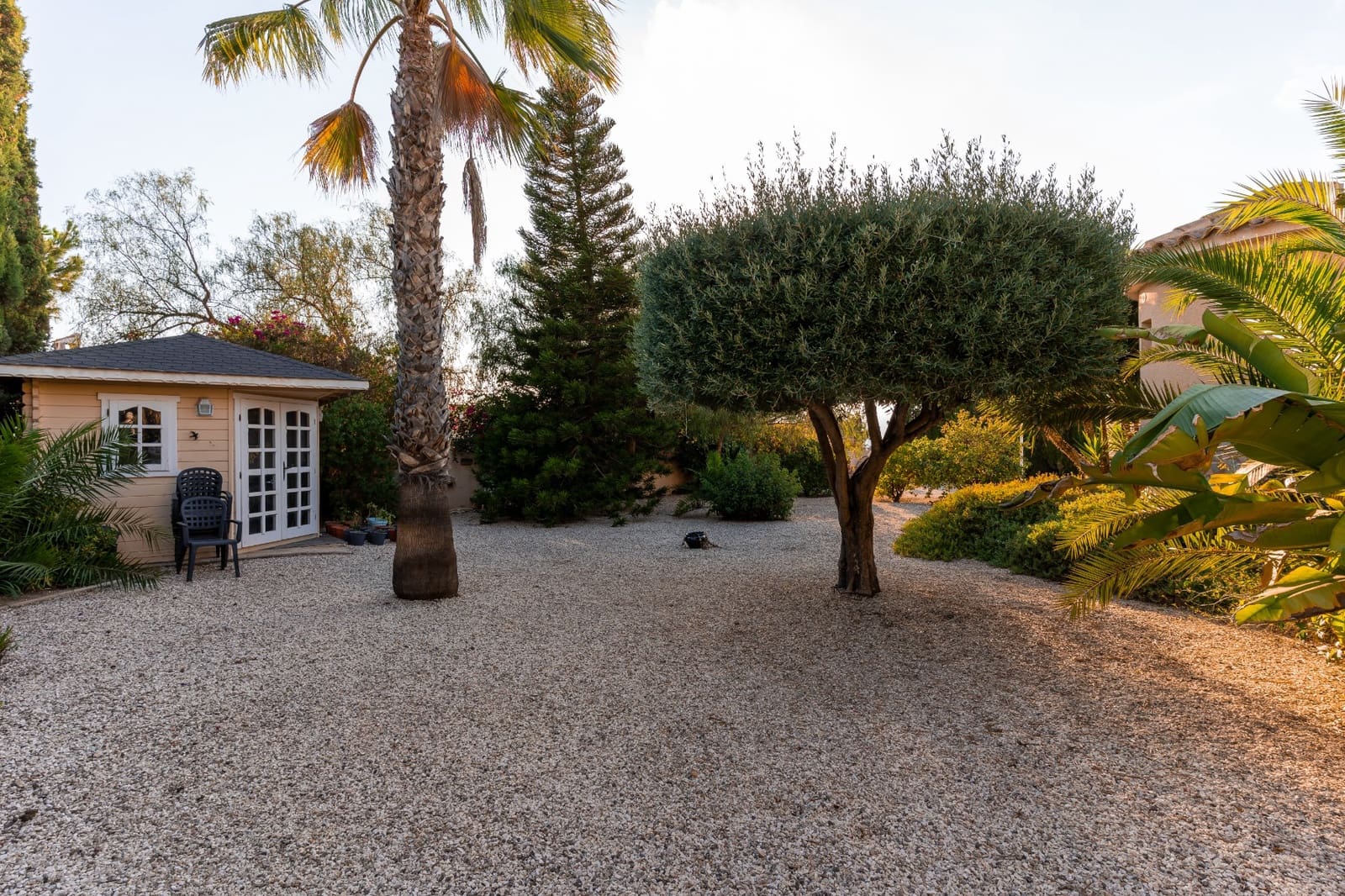 3 bedroom Villa for sale in Busot with pool garage - € 595,000 (Ref: 9614254)