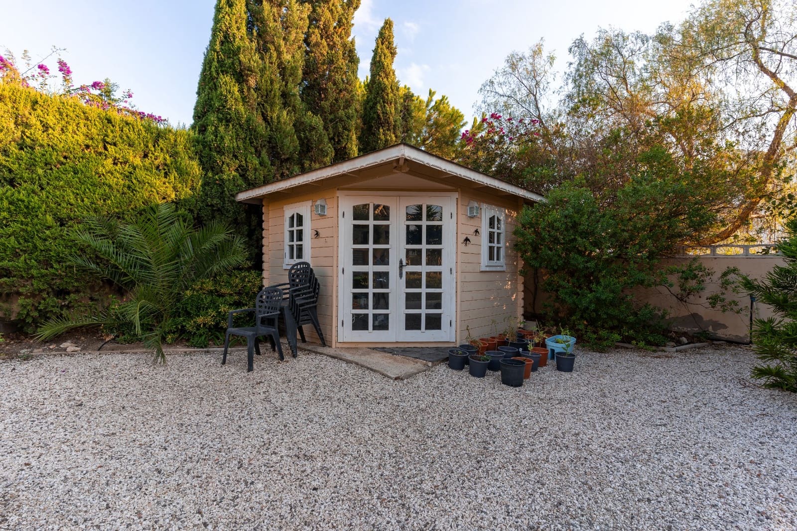 3 bedroom Villa for sale in Busot with pool garage - € 595,000 (Ref: 9614254)