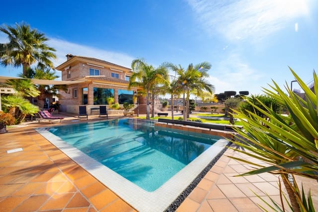 4 bedroom Villa for sale in San Vicente / Sant Vicent del Raspeig with pool garage - € 939,000 (Ref: 9614256)