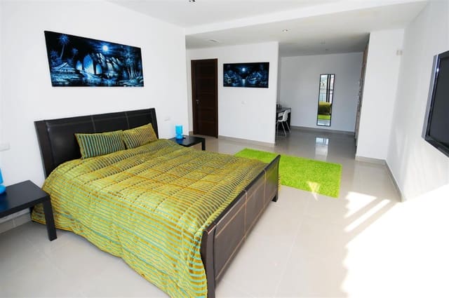 6 Zimmer Villa zu vermieten in Benahavís mit Pool Garage - 5.000 € (Ref: 9614774)