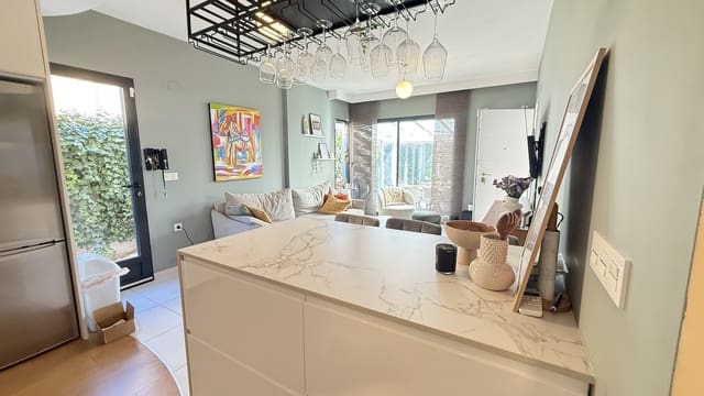 3 bedroom Villa for sale in La Zenia, Orihuela - € 499,999 (Ref: 9615333)