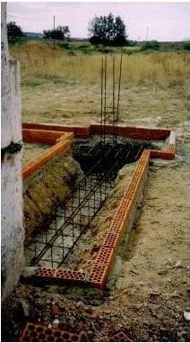 Villa til salgs i Badajoz by - € 300 000 (Ref: 9616010)