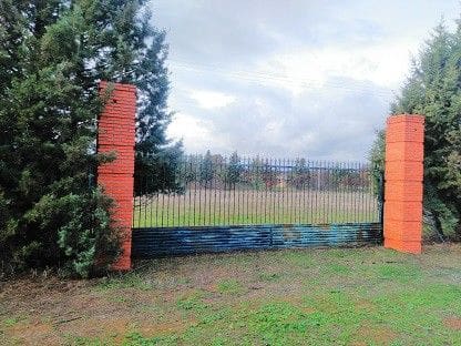 Villa til salgs i Badajoz by - € 300 000 (Ref: 9616010)