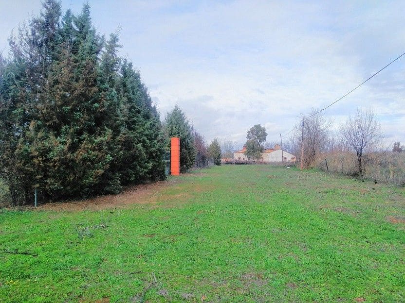 Villa til salgs i Badajoz by - € 300 000 (Ref: 9616010)