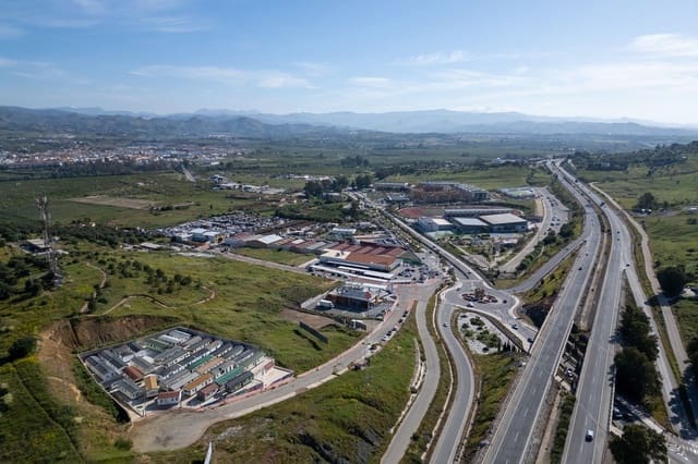 Villa zu verkaufen in Cártama - 3.500.000 € (Ref: 9616011)