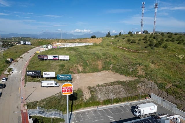 Villa zu verkaufen in Cártama - 3.500.000 € (Ref: 9616011)