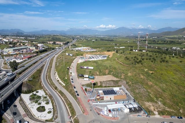 Villa zu verkaufen in Cártama - 3.500.000 € (Ref: 9616011)