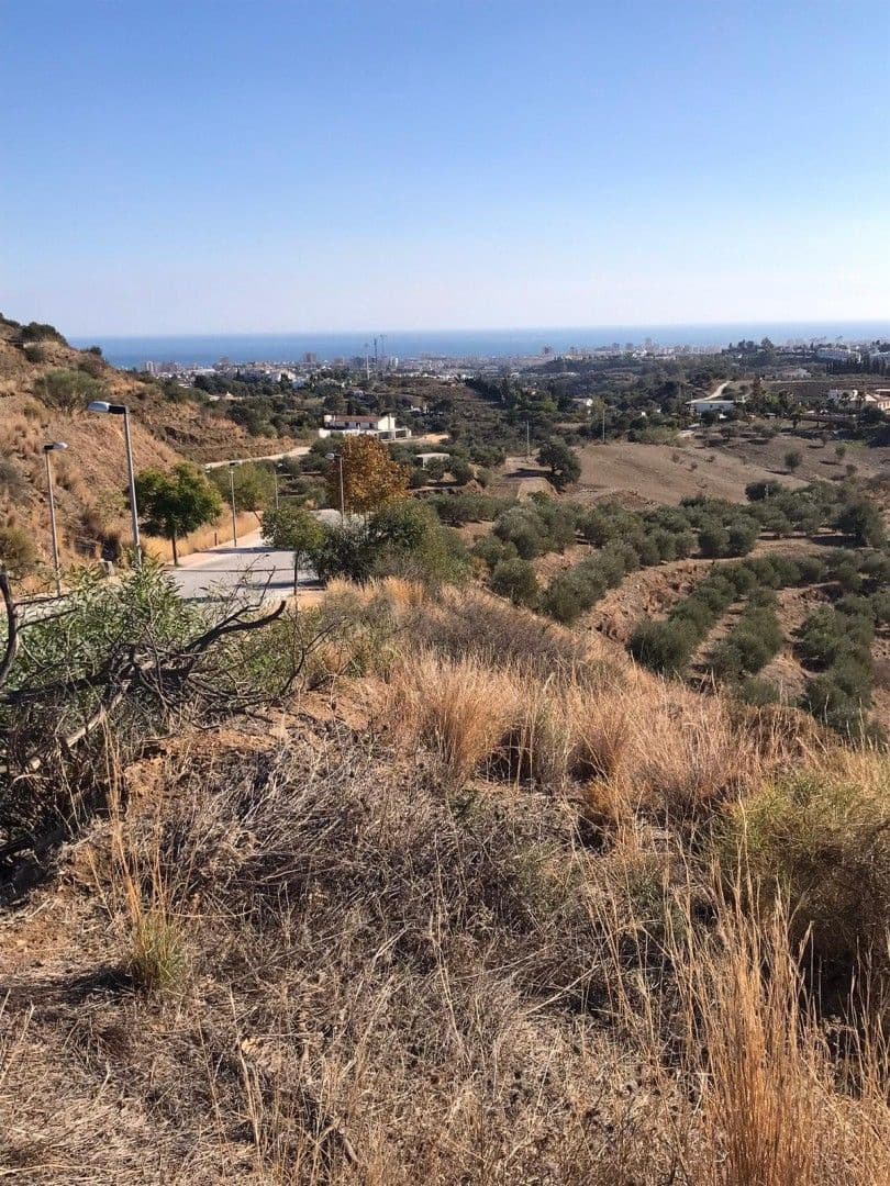 Villa for sale in Mijas - € 185,000 (Ref: 9616014)