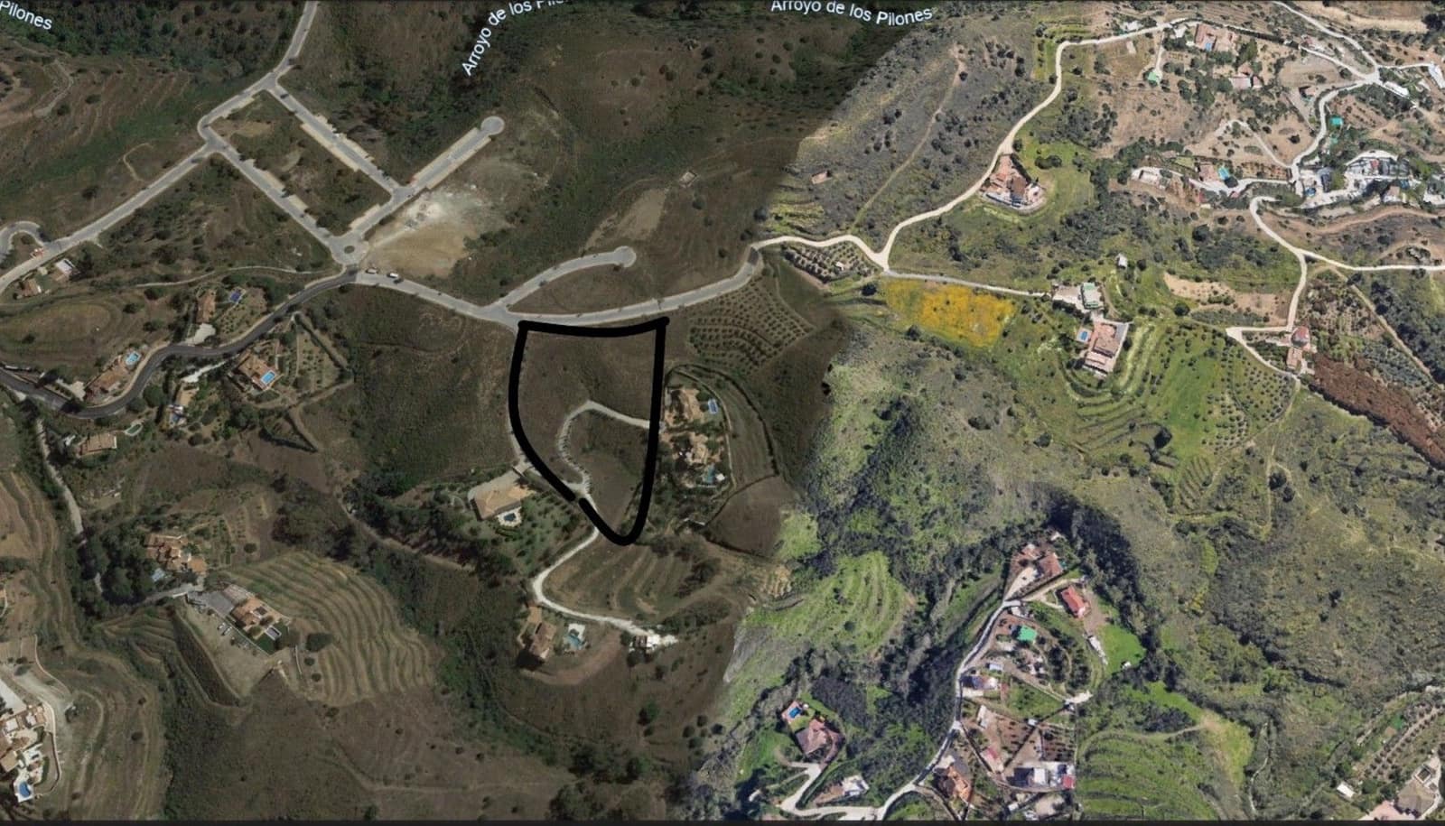 Villa for sale in Mijas - € 185,000 (Ref: 9616014)