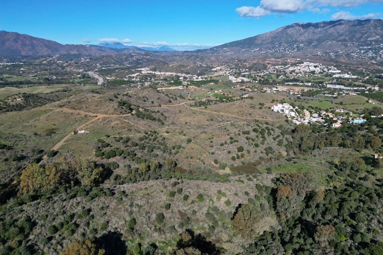 Villa for sale in Mijas - € 2,500,000 (Ref: 9616015)