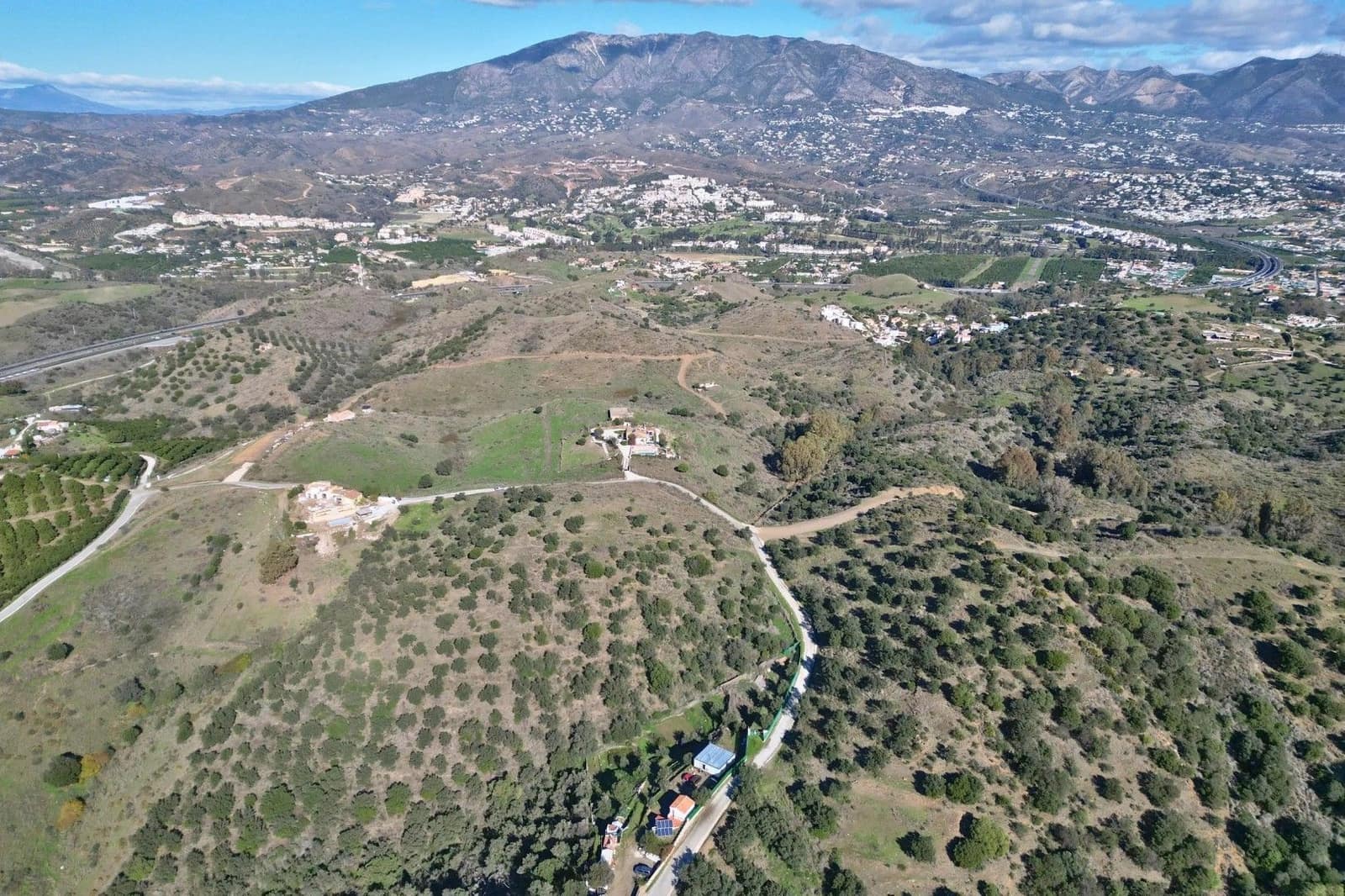 Villa for sale in Mijas - € 2,500,000 (Ref: 9616015)