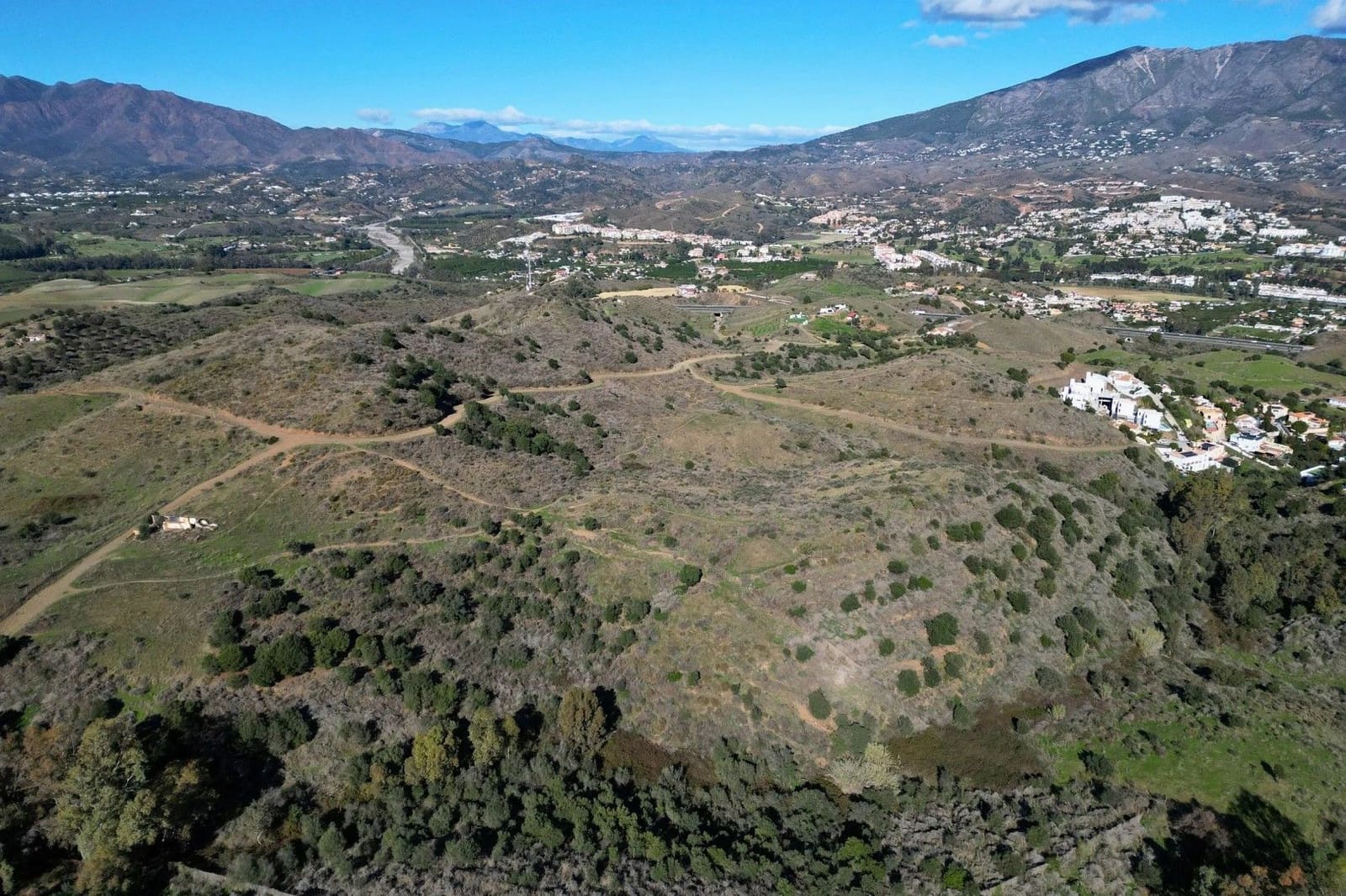 Villa for sale in Mijas - € 2,500,000 (Ref: 9616015)