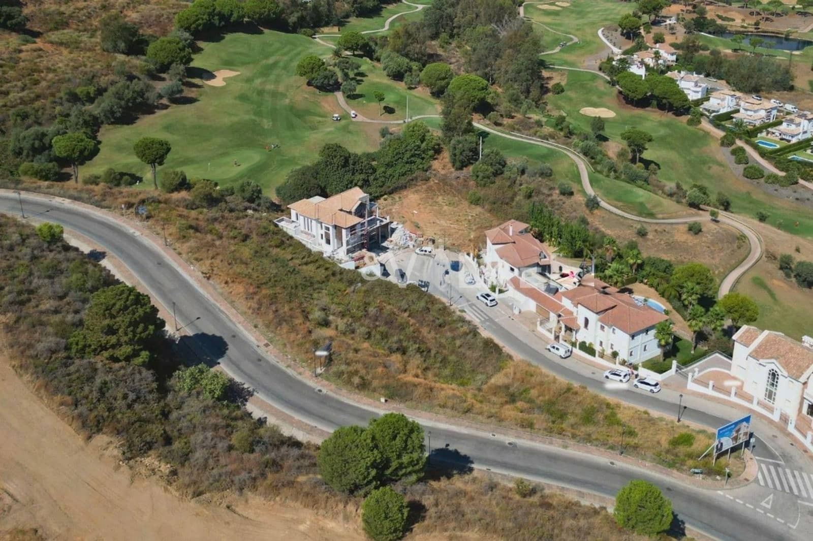 Villa for sale in Mijas - € 299,000 (Ref: 9616018)