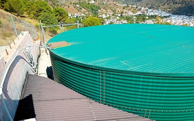 Finca/Herregård til salgs i Tolox - € 250 000 (Ref: 9616020)