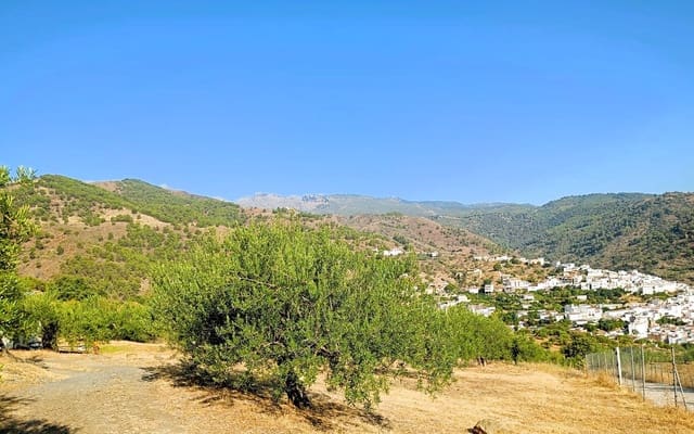 Finca/Herregård til salgs i Tolox - € 250 000 (Ref: 9616020)