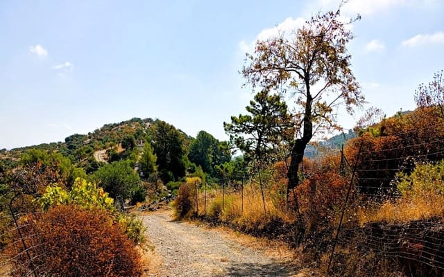 Finca/Herregård til salgs i Tolox - € 250 000 (Ref: 9616020)