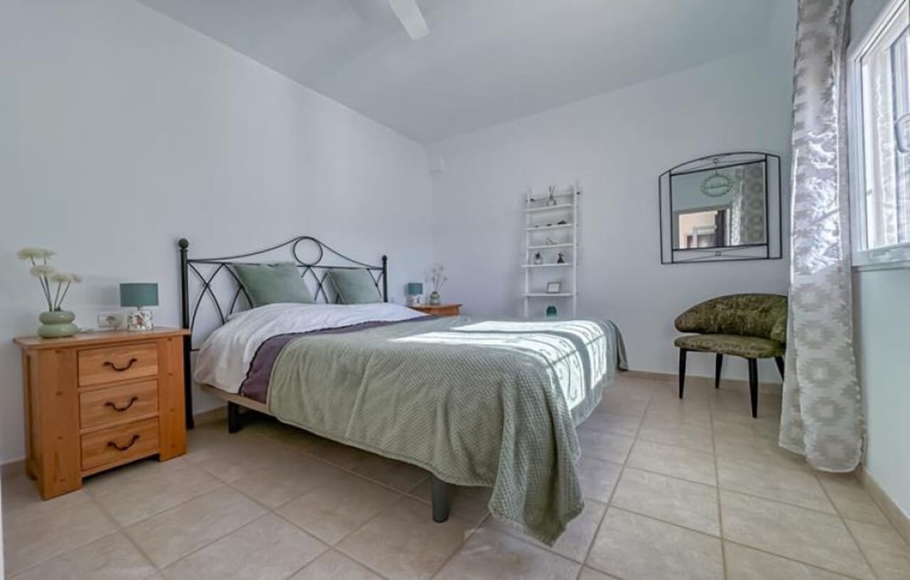 6 makuuhuone Huvila myytävänä paikassa Calpe / Calp mukana uima-altaan - 749 000 € (Ref: 9618141)