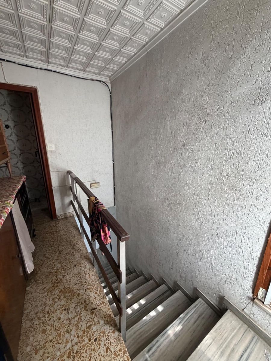 4 bedroom Apartment for sale in Almoradi - € 126,000 (Ref: 9619736)