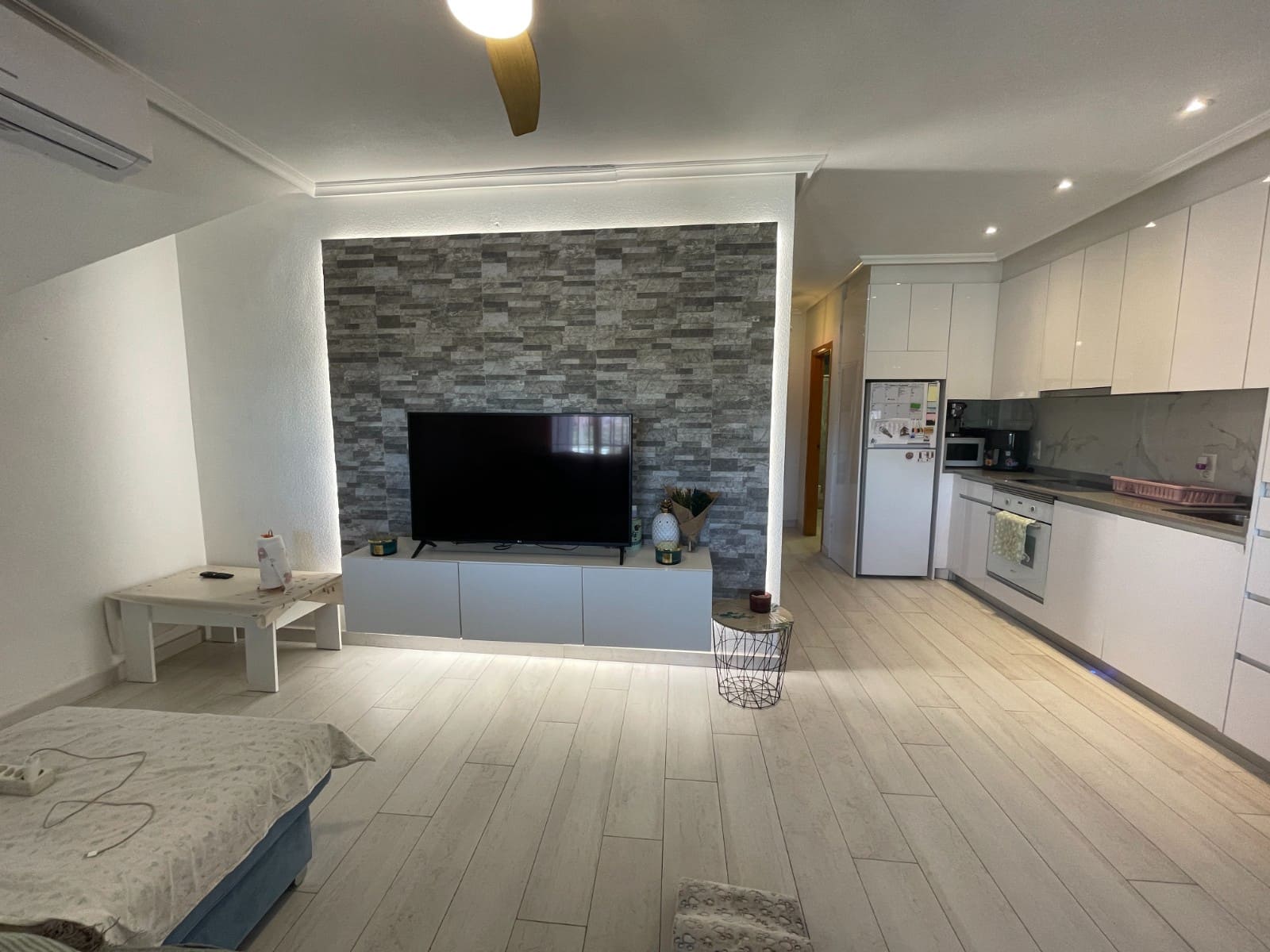 Casa de 2 habitaciones en Daya Vieja en venta con piscina - 148.000 € (Ref: 9619755)