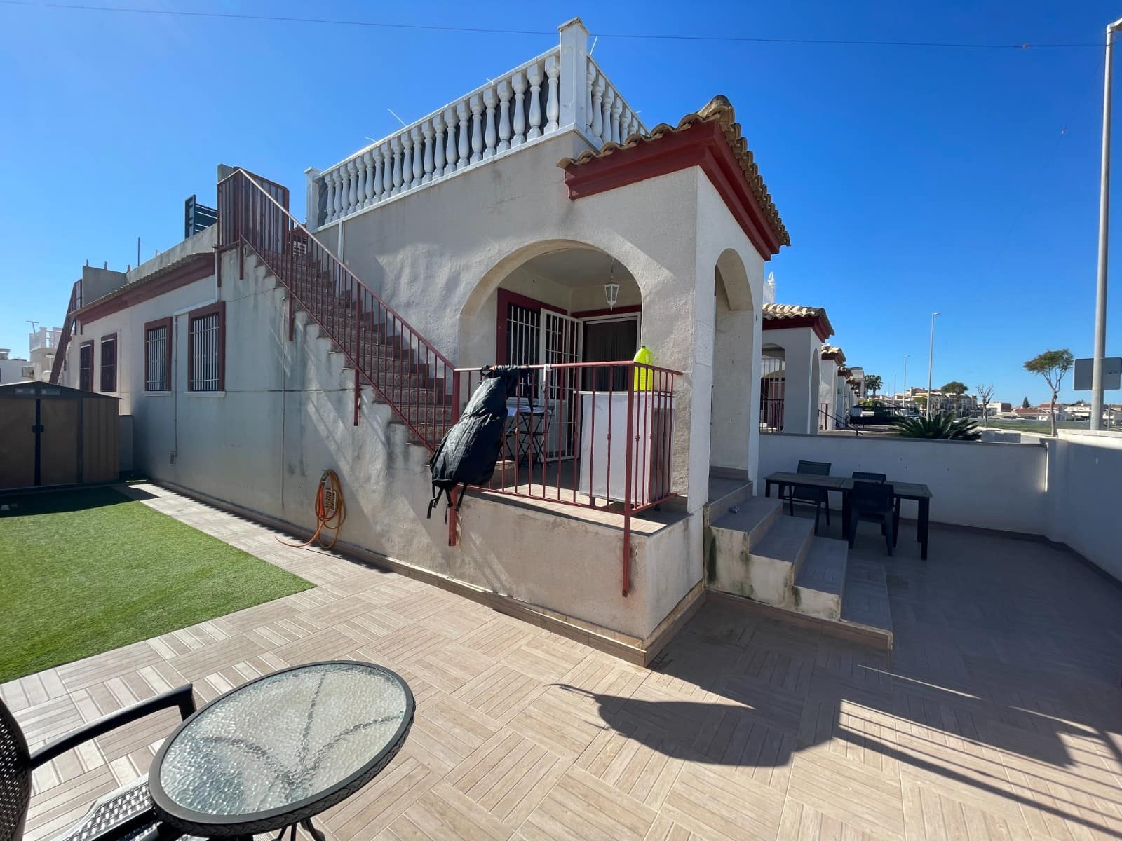 Casa de 2 habitaciones en Daya Vieja en venta con piscina - 148.000 € (Ref: 9619755)