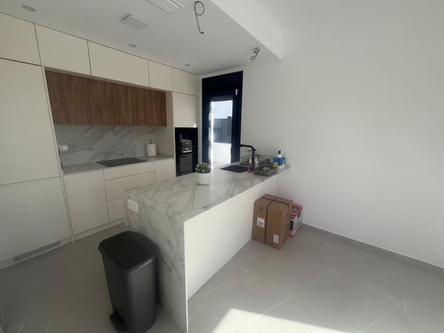 3 soveværelse Villa til salg i Torre-Pacheco med swimmingpool garage - € 750.000 (Ref: 9619760)