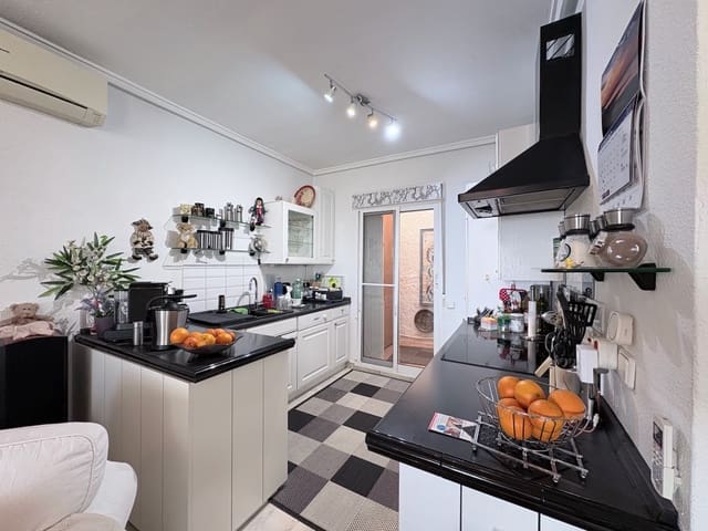 1 bedroom Bungalow for sale in Ciudad Quesada, Rojales with garage - € 119,000 (Ref: 9619772)