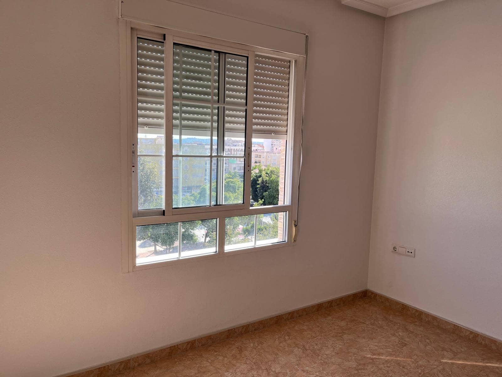 3 bedroom Apartment for sale in Almoradi with garage - € 138,000 (Ref: 9619780)