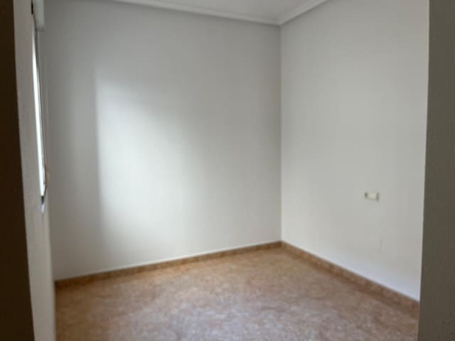 3 bedroom Apartment for sale in Almoradí with garage - € 138,000 (Ref: 9619780)