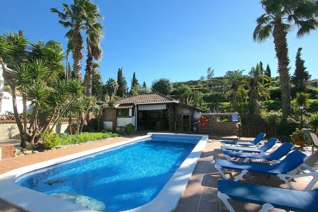 8 soveværelse Finca/Landehus til salg i Mijas med swimmingpool - € 1.590.000 (Ref: 9619833)