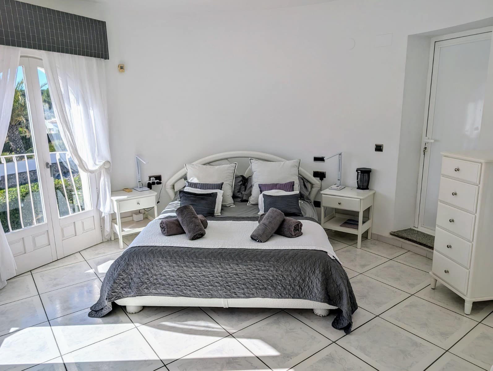 3 bedroom Villa for sale in Moraira with pool garage - € 1,100,000 (Ref: 9620657)