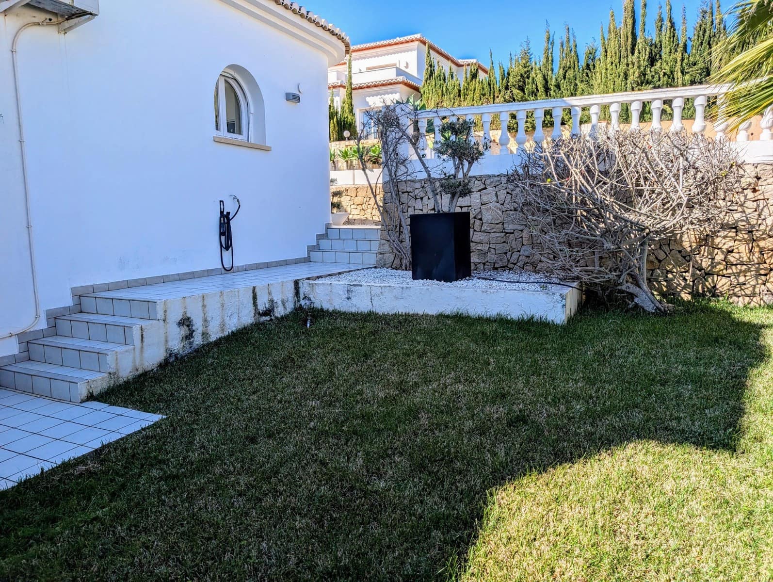 3 bedroom Villa for sale in Moraira with pool garage - € 1,100,000 (Ref: 9620657)