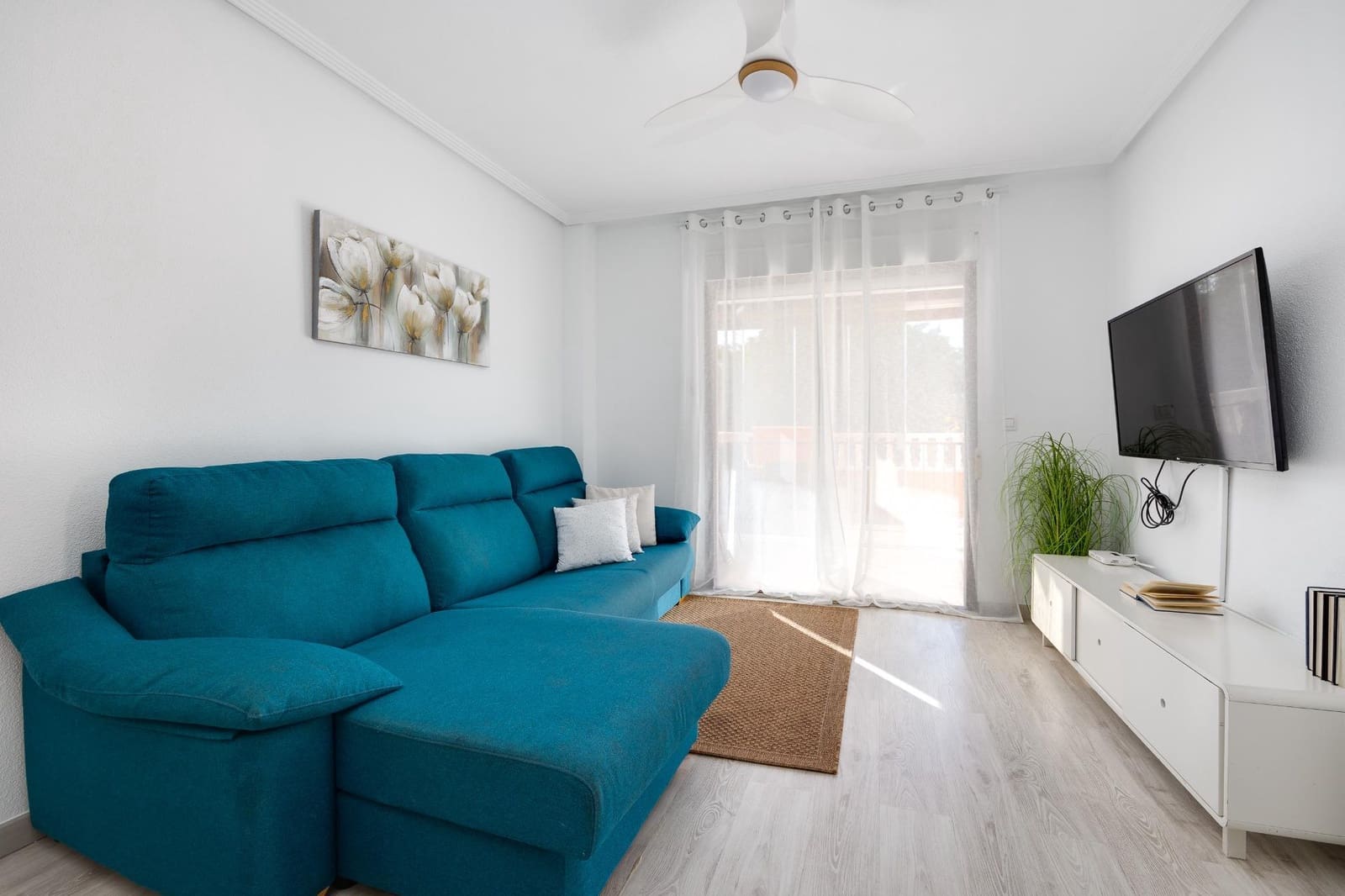 2 chambre Bungalow à vendre à Torrevieja avec piscine garage - 204 000 € (Ref: 9620681)