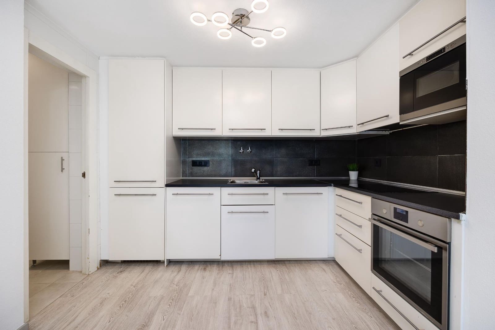 2 chambre Bungalow à vendre à Torrevieja avec piscine garage - 204 000 € (Ref: 9620681)