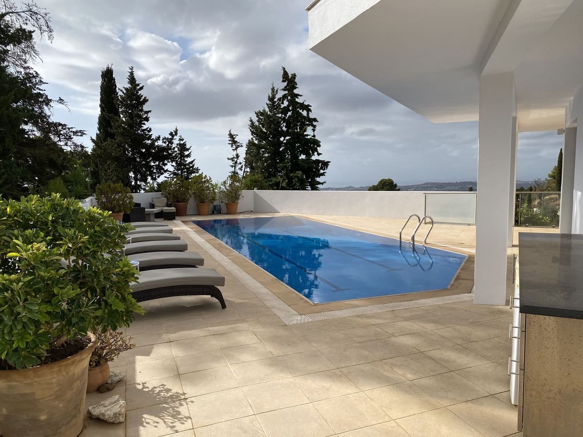 3 quarto Moradia para venda em Mijas com piscina - 1 445 000 € (Ref: 9620735)