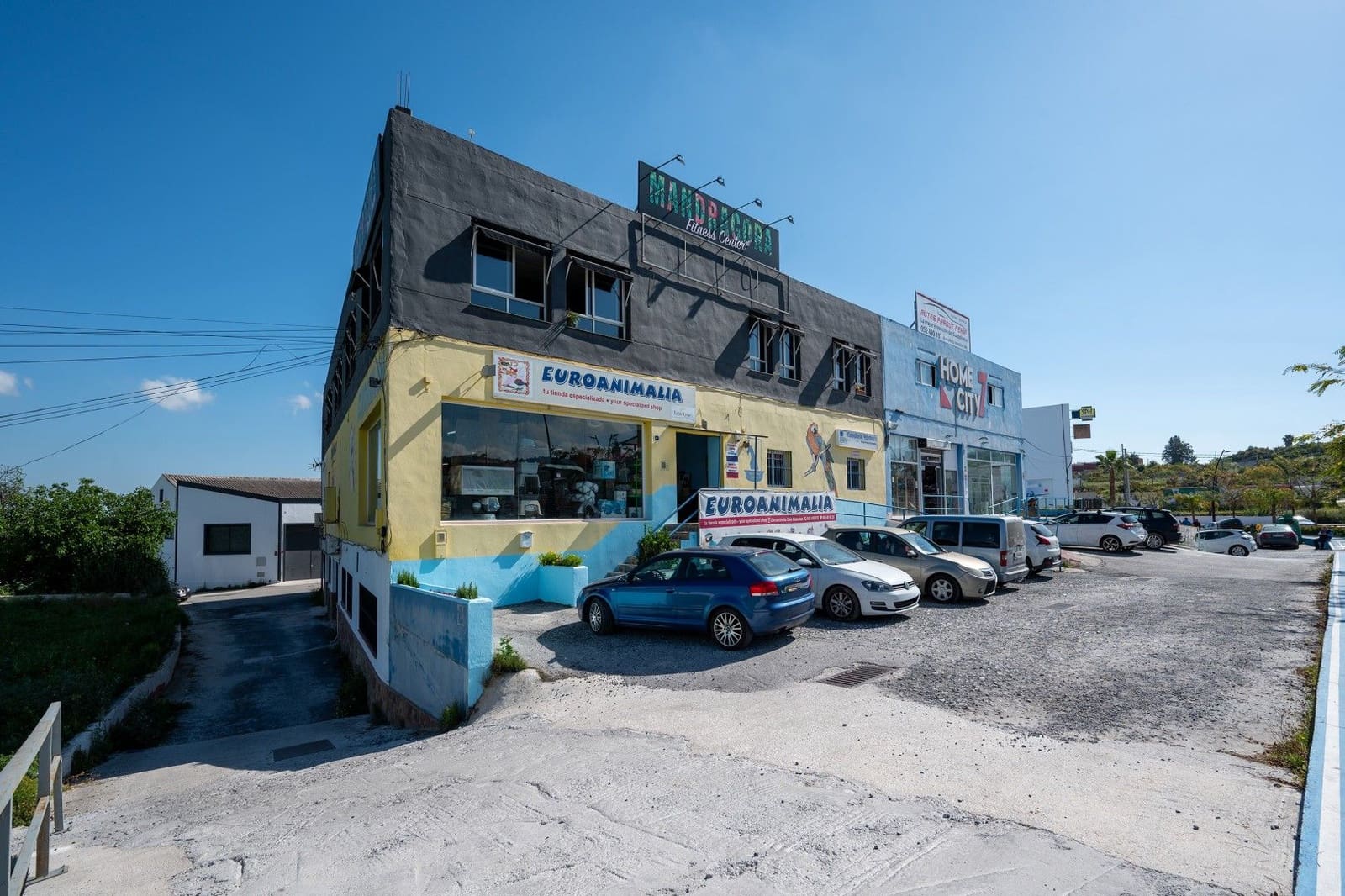 Commercial for sale in Coin - € 1,950,000 (Ref: 9622016)