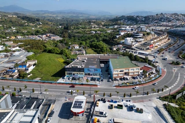 Commercial for sale in Coín - € 1,950,000 (Ref: 9622016)