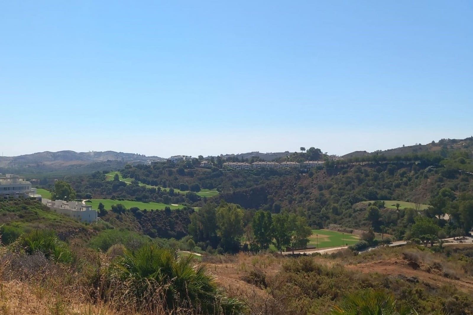 Comercial para venda em Mijas - 245 000 € (Ref: 9622017)