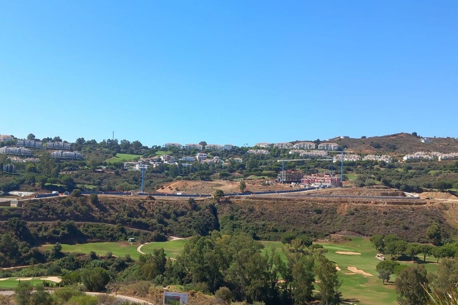 Comercial para venda em Mijas - 245 000 € (Ref: 9622017)