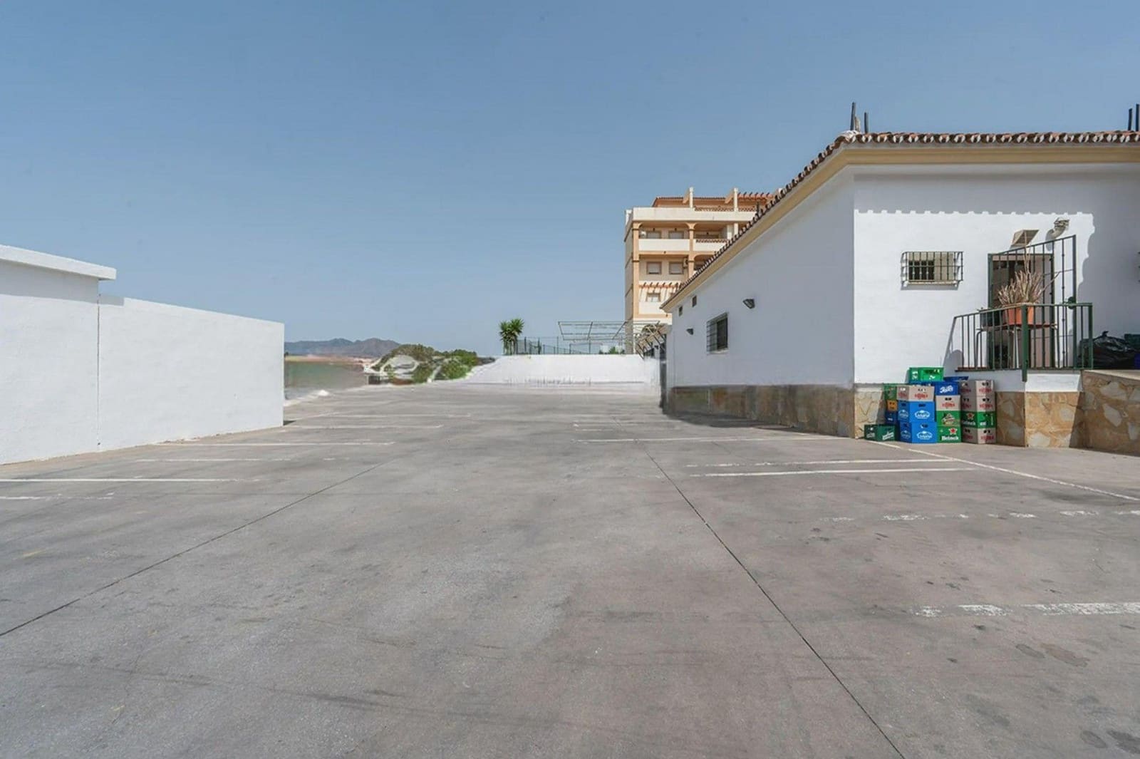 Kaupallinen myytävänä paikassa Mijas mukana 
autotalli - 3 200 000 € (Ref: 9622018)