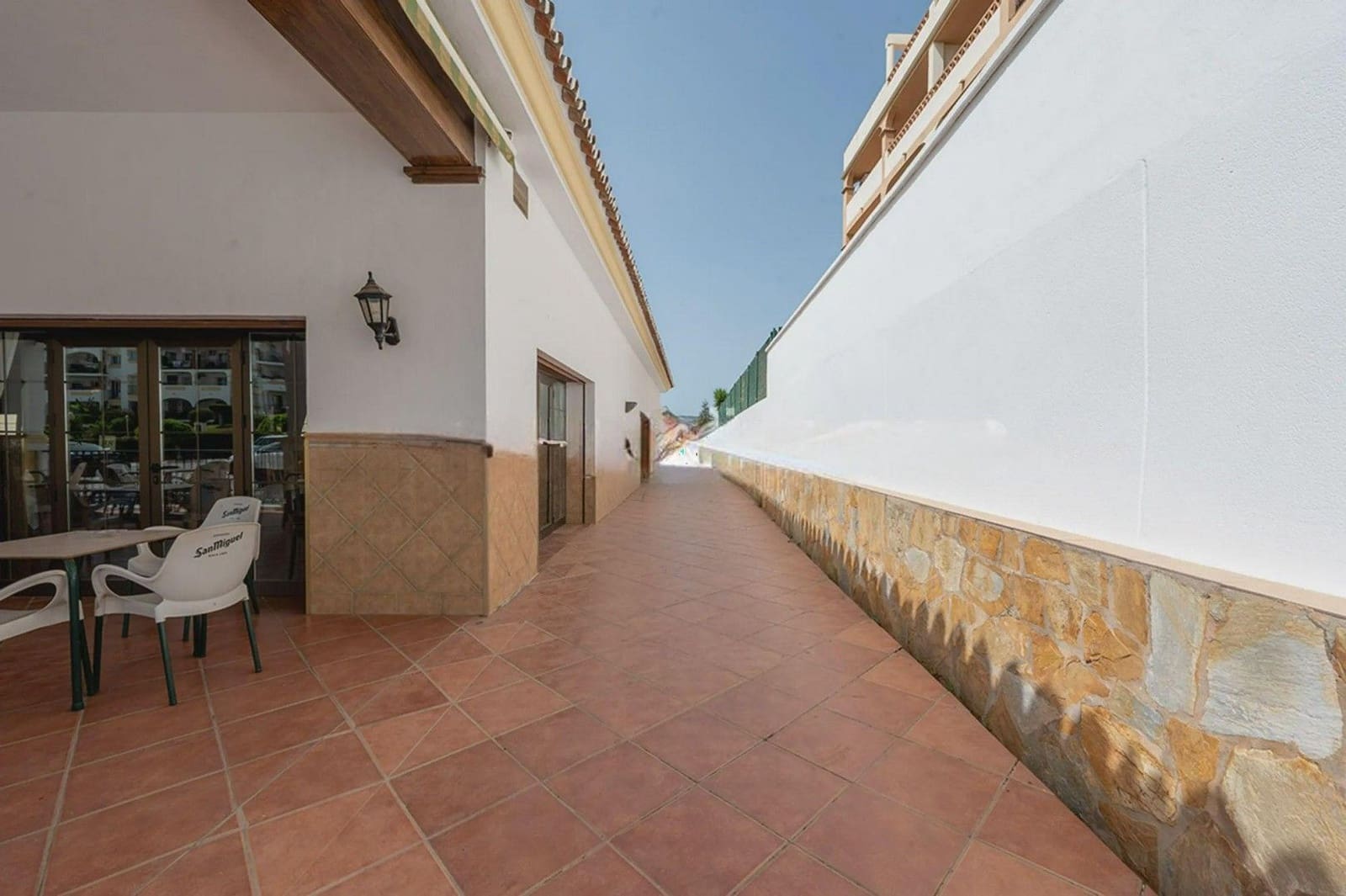 Kaupallinen myytävänä paikassa Mijas mukana 
autotalli - 3 200 000 € (Ref: 9622018)