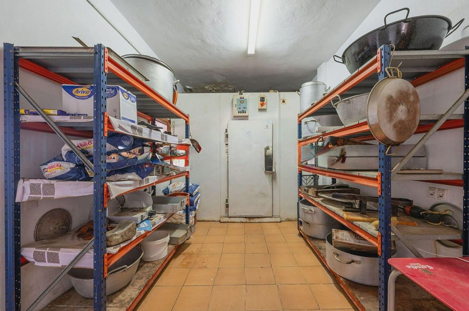 Kaupallinen myytävänä paikassa Mijas mukana 
autotalli - 3 200 000 € (Ref: 9622018)