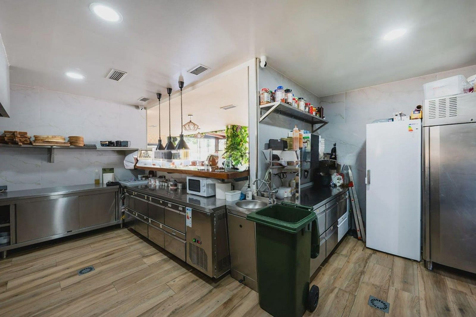 Comercial para venda em Mijas - 990 000 € (Ref: 9622019)