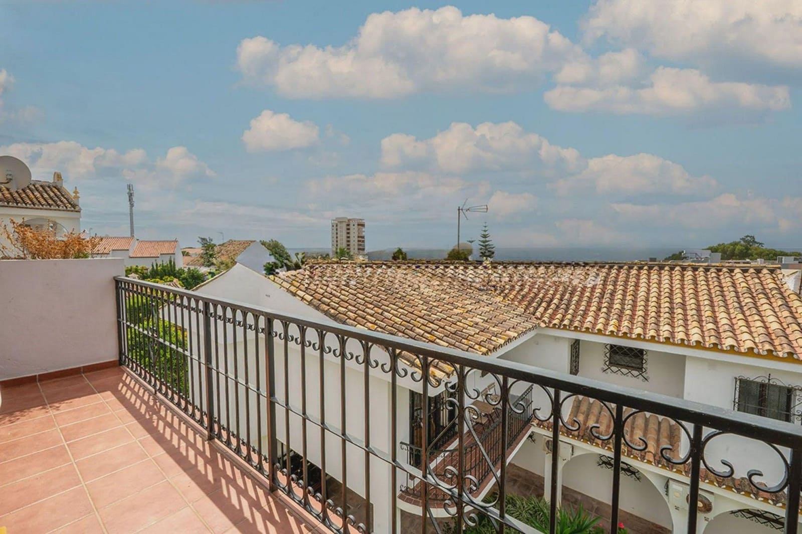 Comercial para venda em Mijas - 990 000 € (Ref: 9622019)