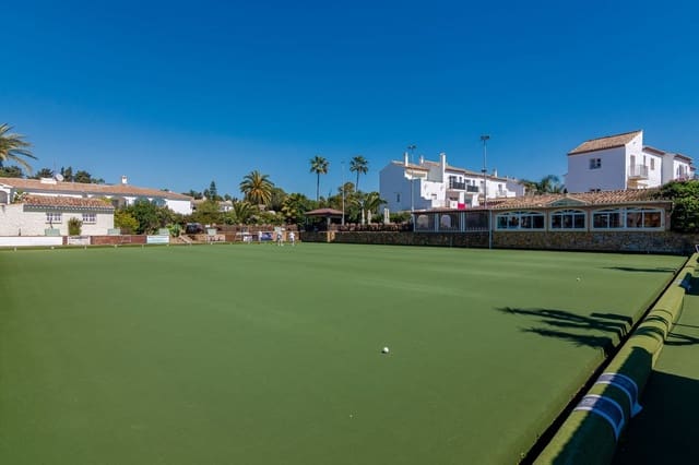 Erhverv til salg i Málaga by - € 225.000 (Ref: 9622021)