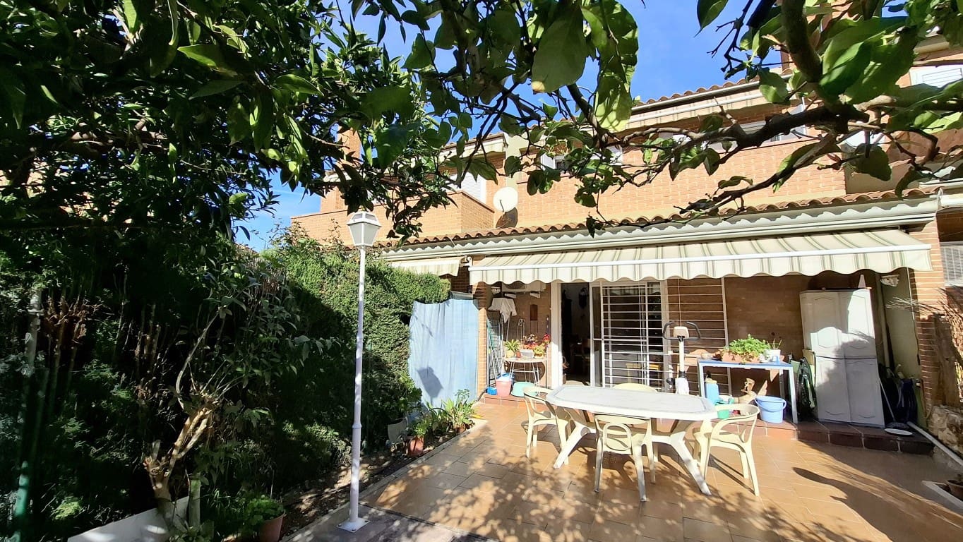 3 soveværelse Villa til salg i Albir med swimmingpool - € 425.000 (Ref: 9622188)