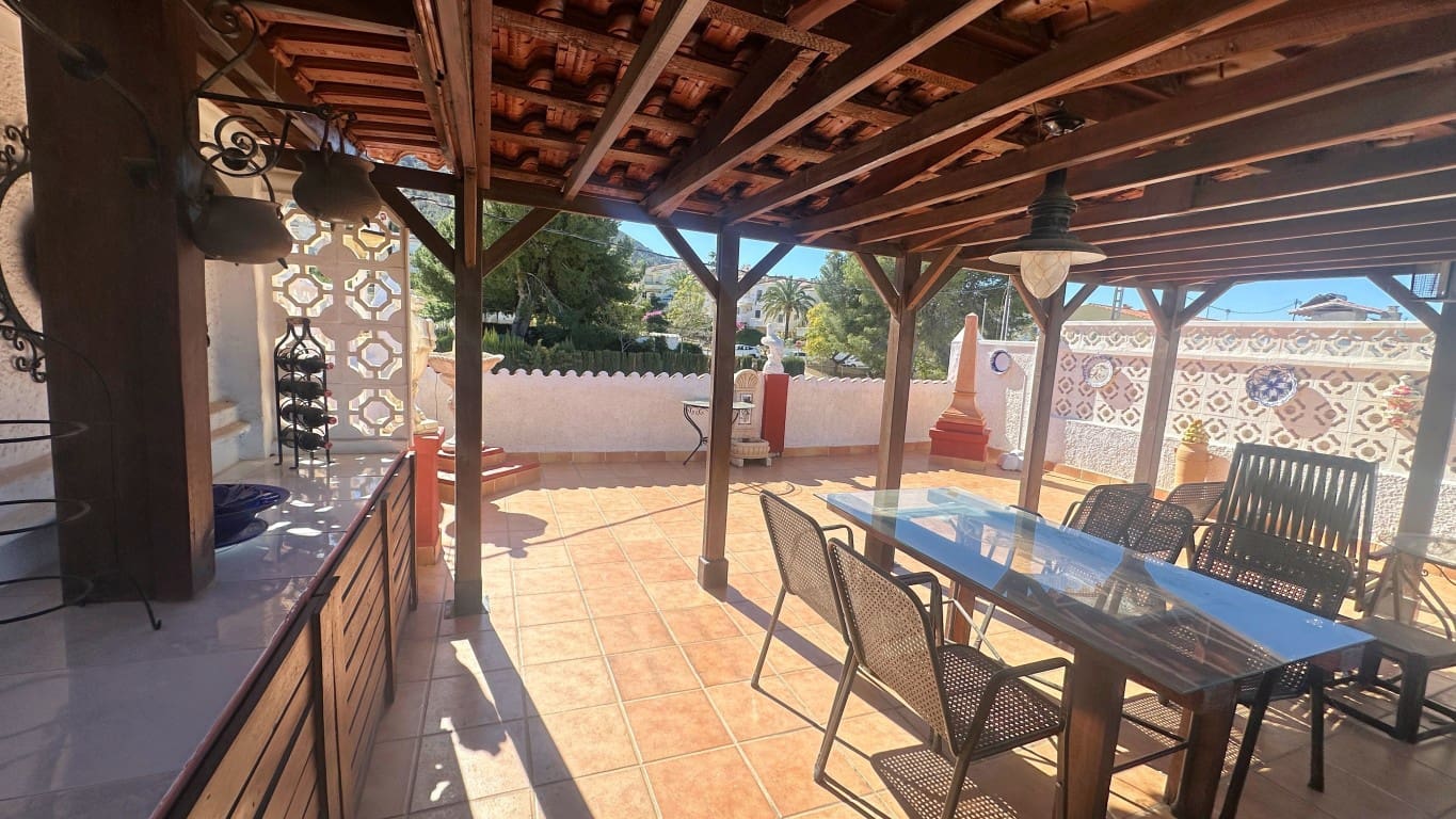 2 slaapkamer Villa te koop in Albir - € 425.000 (Ref: 9622761)